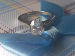 Women's sterling silver ring