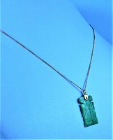 Curio, 10k gold necklace with jadeite pendant!!!