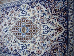 Nain Iranian hand-knotted Persian rug 140x91cm