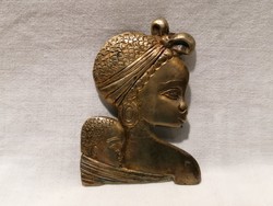 Silver larger brooch, 49 grams, with Afro mother child