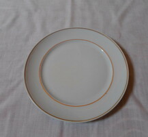 Alföld porcelain, white plate with gold rim 2. (Small plate with gold rim, cake)