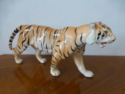 Nagy méretű Gránit tigris szobor