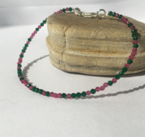 Confidence booster - emerald and ruby minimal bracelet