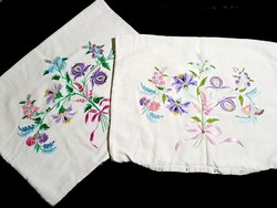 2 Pillow covers embroidered with a Kalocsa pattern, decorative pillow 51 x 38 cm