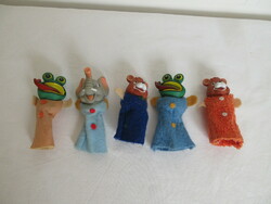 Old, rare finger puppets with 5 hard heads. Negotiable!