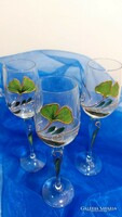 Beautiful stemmed glass glasses with ginkgo biloba pattern. 3 pieces