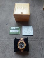 Wooden wristwatch for men