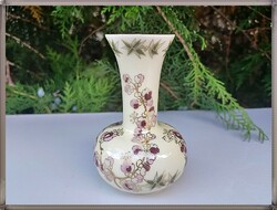 Ritka kézzel festett és aranytollazott dús virág mintás Zsolnay porcelán váza