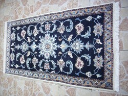 Nain Iranian handmade Persian rug 140x69cm