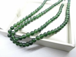 Nephrite old pearl necklace