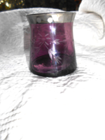 Kis méretű   csiszolt üveg váza