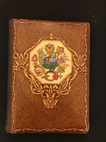 Memory book, probably decorated leather, with handmade cover, xx. No. First half.