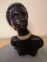 Margit Izsépy is an African woman, bust