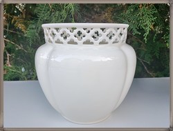 Zsolnay porcelán nagyméretű áttört mintás peremű kaspó