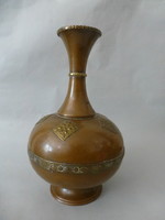 Antik bizánci stílusú réz váza