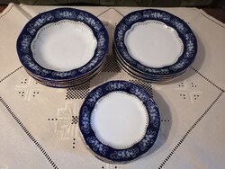 Zsolnay 18-piece pompadour ii plate set