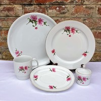 Alföldi Fodros Ciklámen virágos - Szegfűs porcelánok - Tál Tányér - Cukortartó - Pohár - Bögre