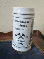 Soproni porcelán bányász korsó, Hollóháza