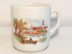 Antique scene mug