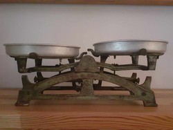 Kitchen scales with weights for sale 