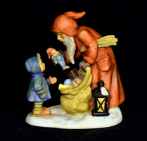 Goebel porcelain figurine of Santa Claus with a child