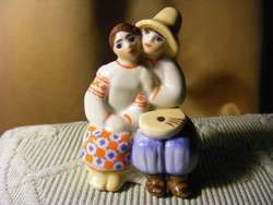A padon -  Kozák bandura játékos és lány - Sérült Korosten  porcelán figura