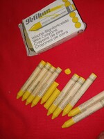 Old quality tailor's chalks, pelican yellow color with box as shown in the pictures