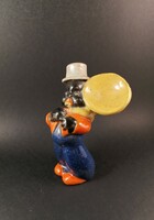 Hops ceramic jazz musician