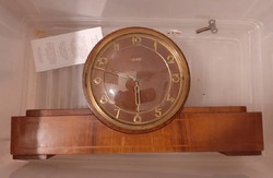 Mom mantel clock for sale