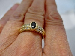 Beautiful antique genuine sapphire gold ring