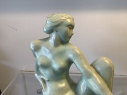 Good prices! A rare art deco posing lady with an early indication of the hop brothers from the period 1931-35