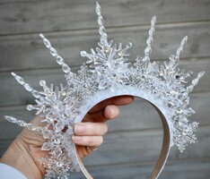 For creative purposes - plastic decoration resembling a crystal-like icicle price/pc