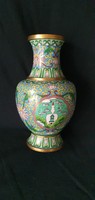 Chinese enamel vase 19cm