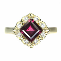 57 And real garnet 925 silver ring