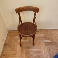 Tonett chair