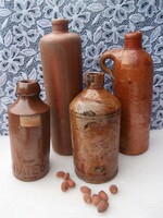 4 ceramic bottles