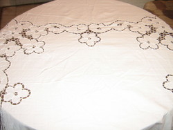 Dreamy snow white huge riselli sewn lace tablecloth