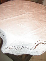 Beautiful vintage snow-white flower embroidered rosette tablecloth