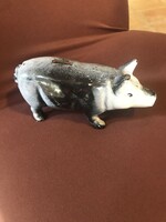 Metal, enameled pig bushing