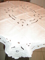 Beautiful ribbon embroidered risel white tablecloth