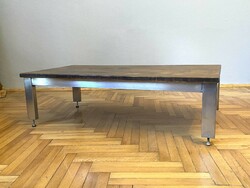 Stable metal structure low smoking table with wooden top 92 x 46 x 27 cm