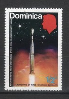 Dominica 0040 mi 354 €0.30