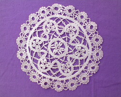 Ribbon crocheted lace tablecloth