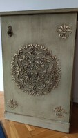 Vintage bedside table decorated with 3D technique