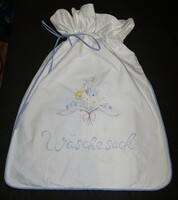 Embroidered bread bag