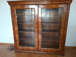 Biedermeier lockable bookcase with 2 glass doors