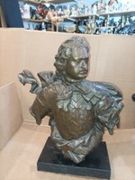 Bronze bust of Tsar Peter the Great, 35 cm high.