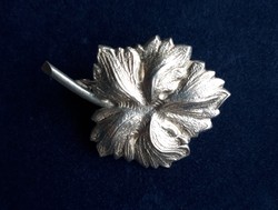 Leaf-shaped silver brooch