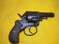 Bulldog replica pistol