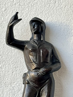 Olcsai kiss Zoltán worker guard girl with dove of peace anodized aluminum 22 cm. A rare piece